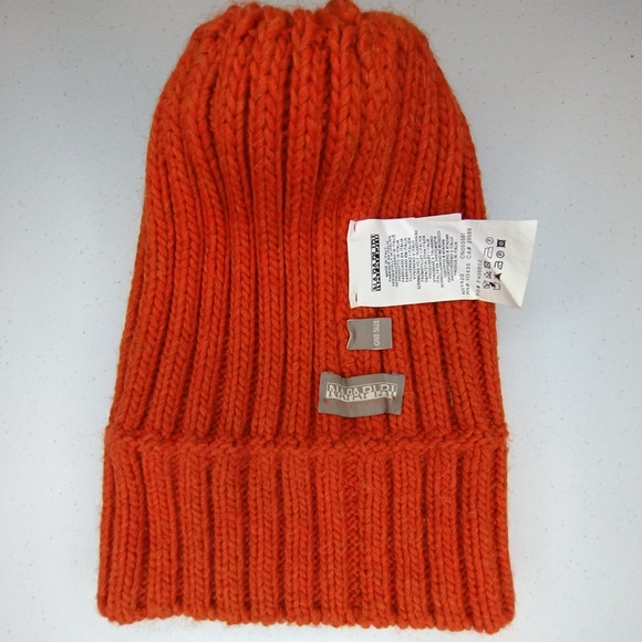 Napapijri Orange Logo Beanie – One Size - Picture 7 of 9